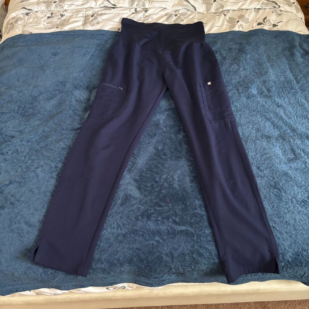 Figs women blue maternity scrub pants sze medium